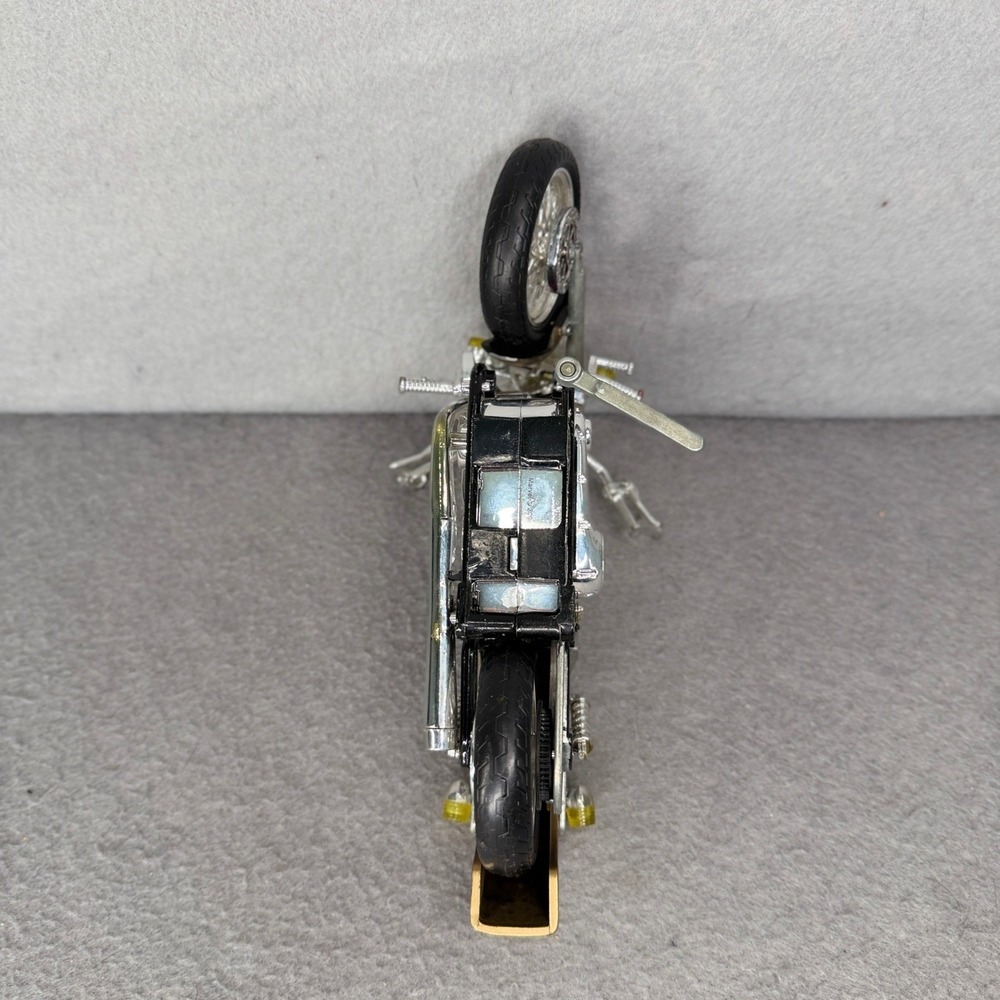 Wolverine X-Men Classics Pre-Marvel Legends Motorcycle XWC X-Treme Wild Chopper - Picture 9 of 10